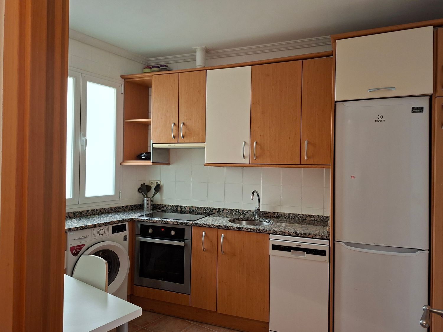 Piso en Barrio Vallehermoso - Foto 10