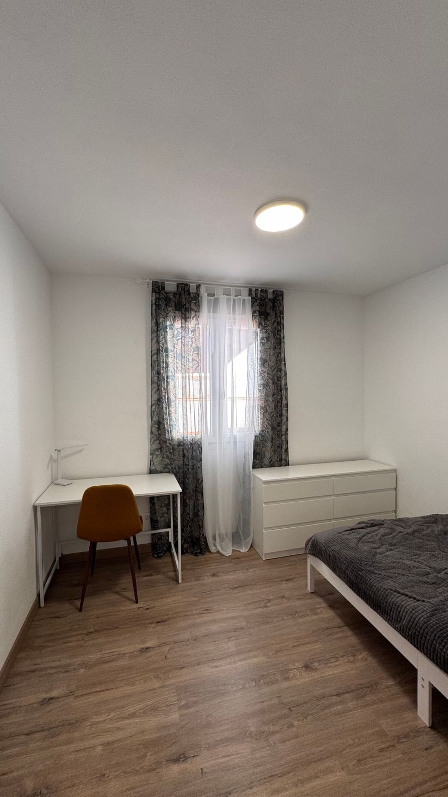 Piso en calle del Plus Ultra, 90 - Foto 4