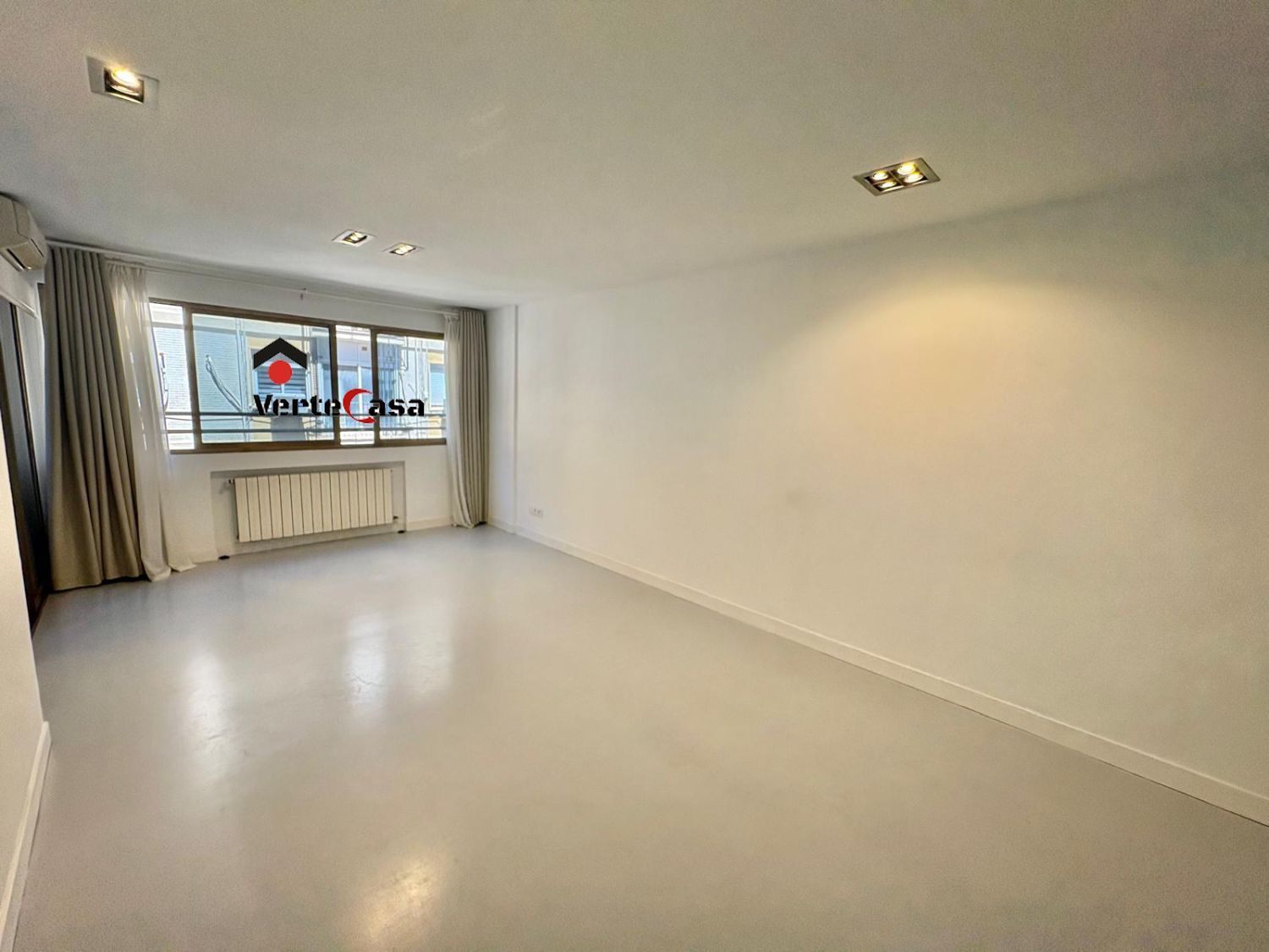 Piso en Calle d'Armando Palacio Valdés, Exposició - Foto 4