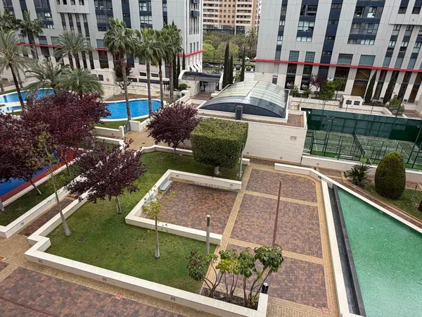 Piso en avenida de les Corts Valencianes, 26 - Foto 8