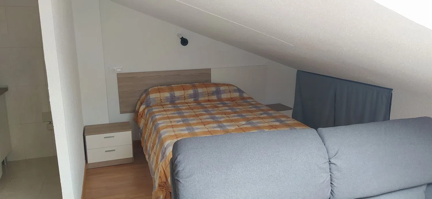 Estudio en avenida de los Reyes de España, 26 - Foto 4