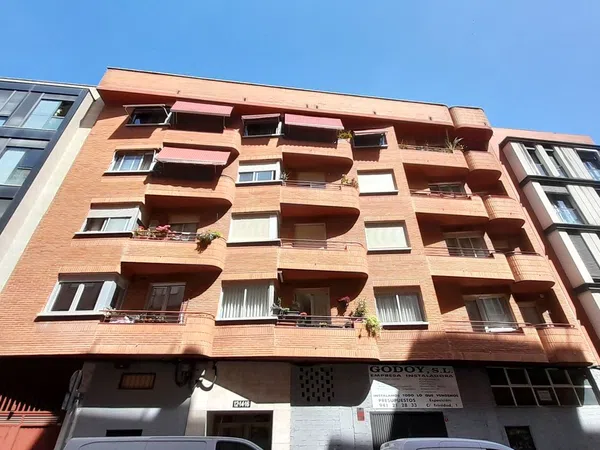Piso en Calle Luis Barrón, 12 - Foto 1
