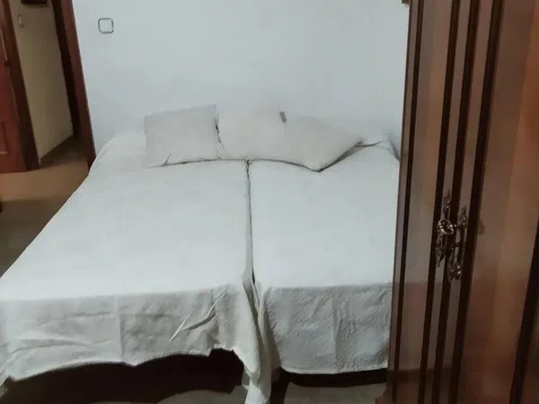 Piso en Calle d'Hipòlit Rovira - Foto 4