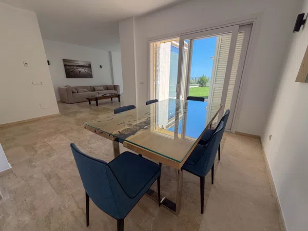 Chalet adosado en Avenida de Mallorca s/n - Foto 6