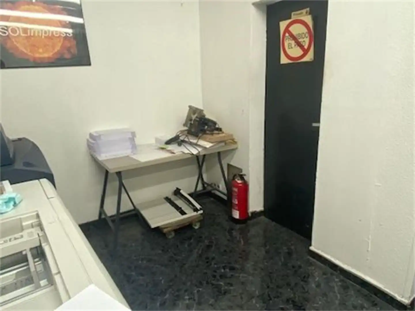 Local comercial en  Carrer de les Arts i els Oficis - Foto 3