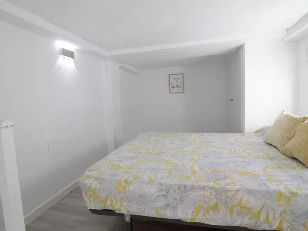 Piso en Calle de Santoña, Zofío - Foto 10