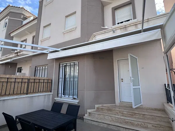 Chalet adosado en avenida de Portugal, 47 - Foto 1