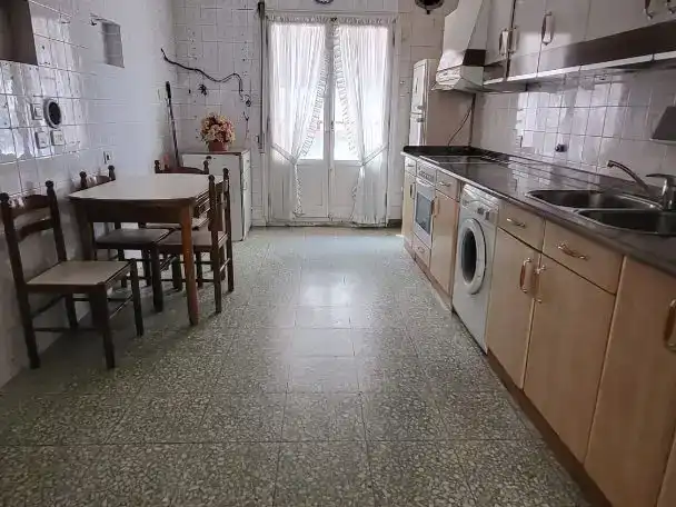 Piso en  Calle Hermanos Moroy 12 - Foto 5