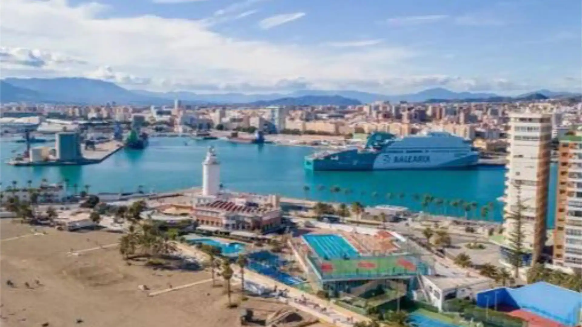 Piso en  Calle Pintor Guerrero del Castillo 2 - Foto 9