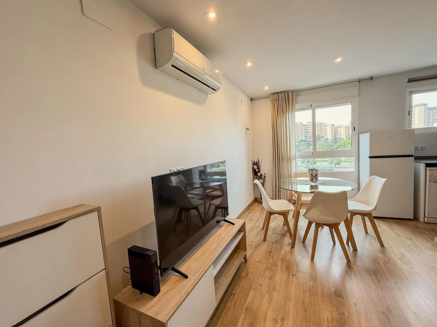 Estudio en avenida de Catalunya, 24 - Foto 6