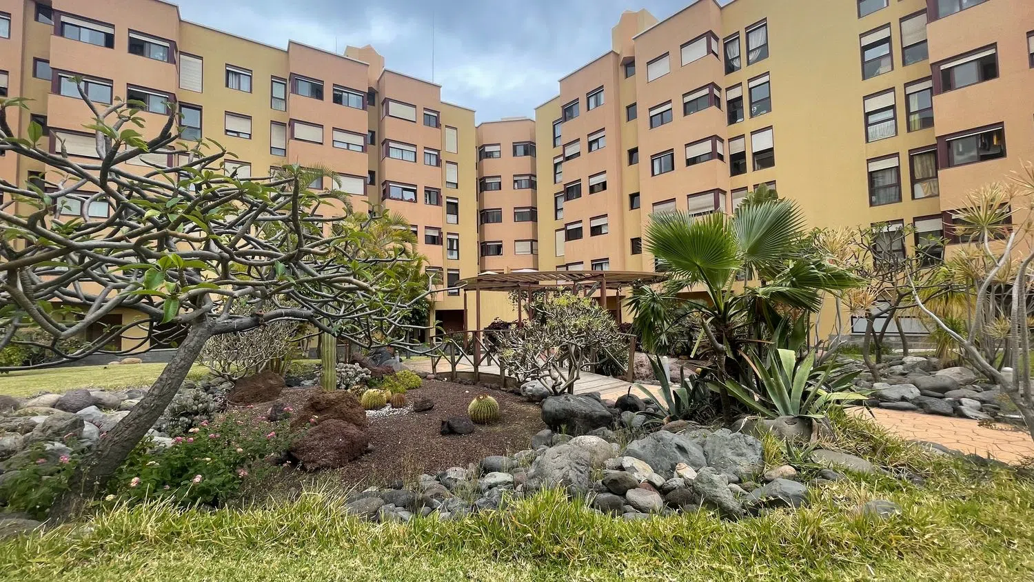 Piso en calle Pintor Juan Guillermo, 7 - Foto 1