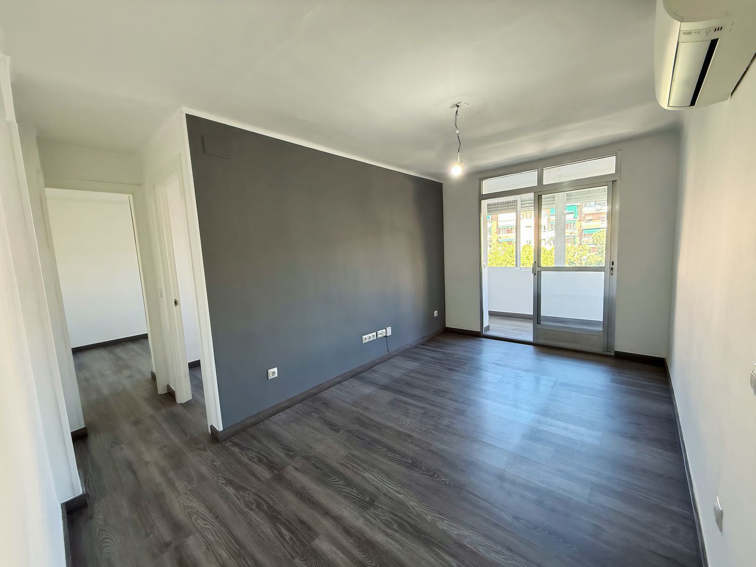 Piso en avenida del Marqués de Corbera, 8 - Foto 3