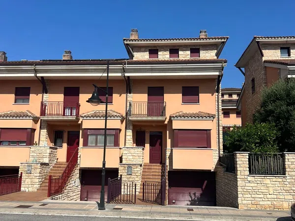 Chalet adosado en Calle Andrelopa, 73 - Foto 2