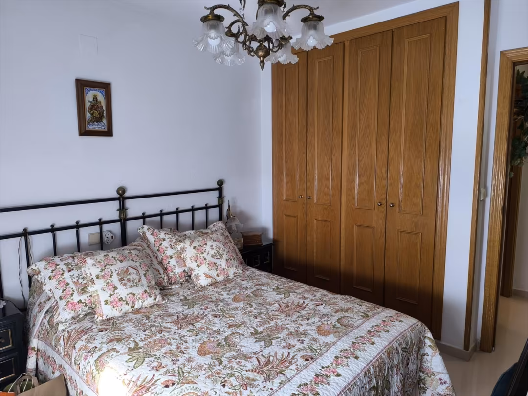 Piso en  Avenida Pintor Xavier Soler 7 - Foto 7