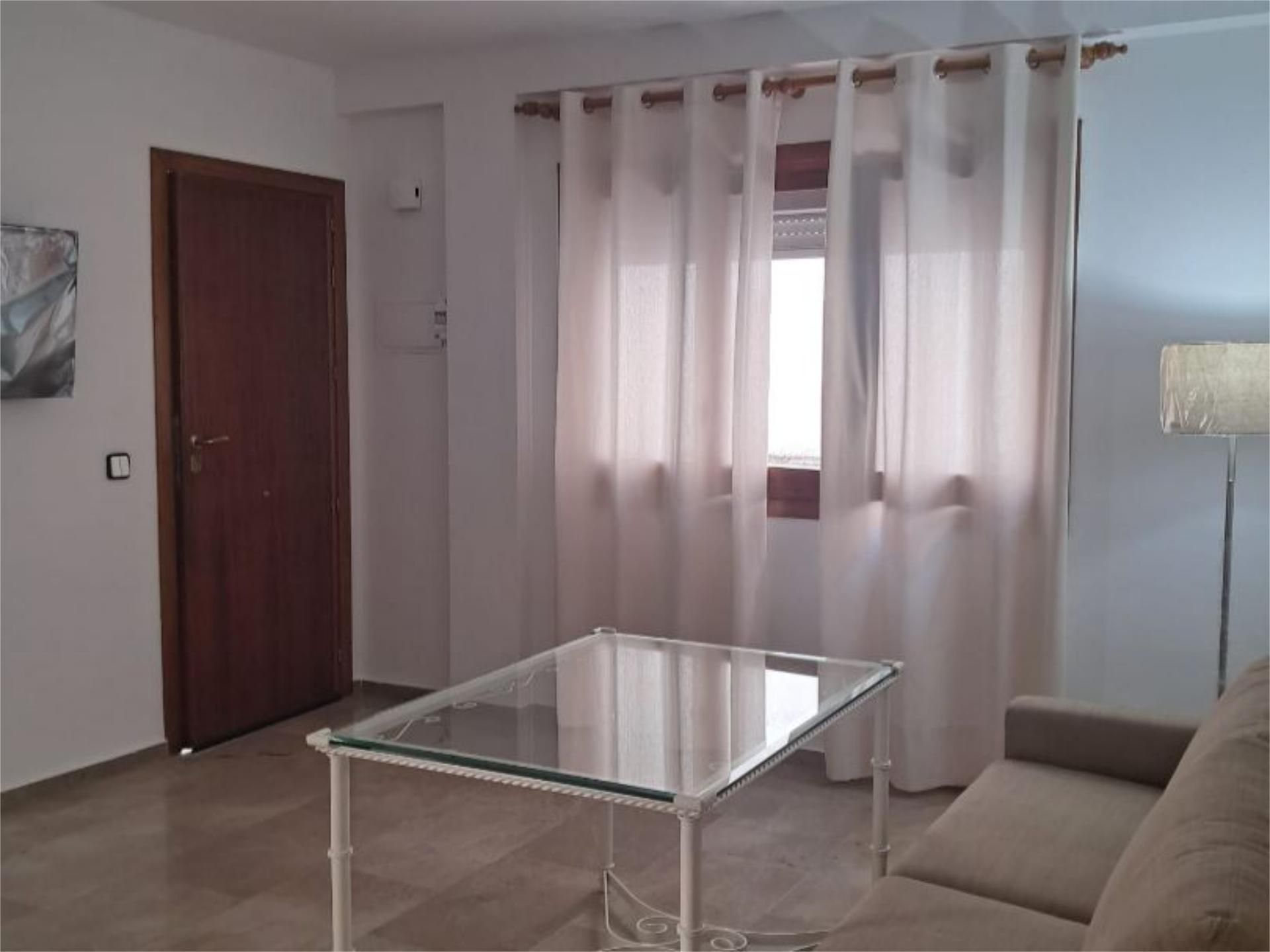 Piso en  Calle Rodríguez Sánchez 2 - Foto 2