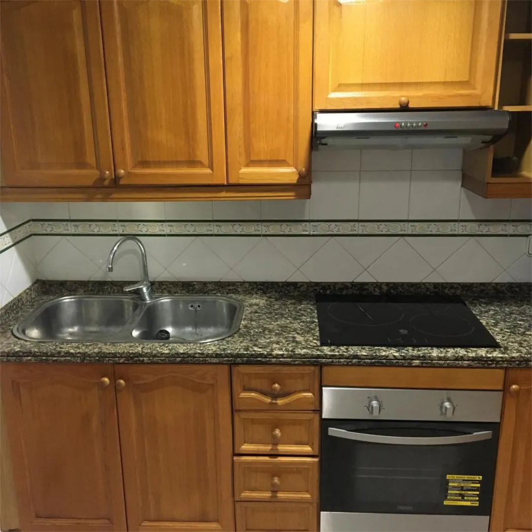 Piso en  Calle de Monóvar 1 - Foto 4