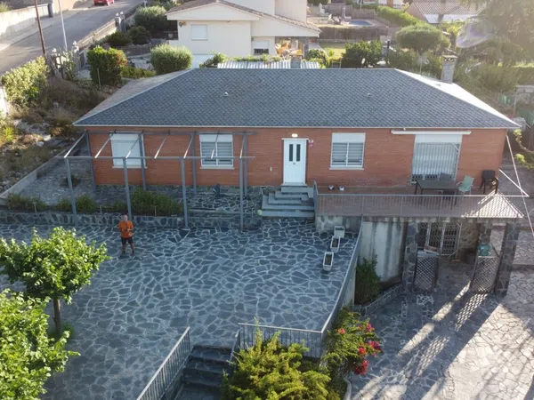 Casa o chalet independiente en Avenida Onze de Setembre, 2 - Foto 2