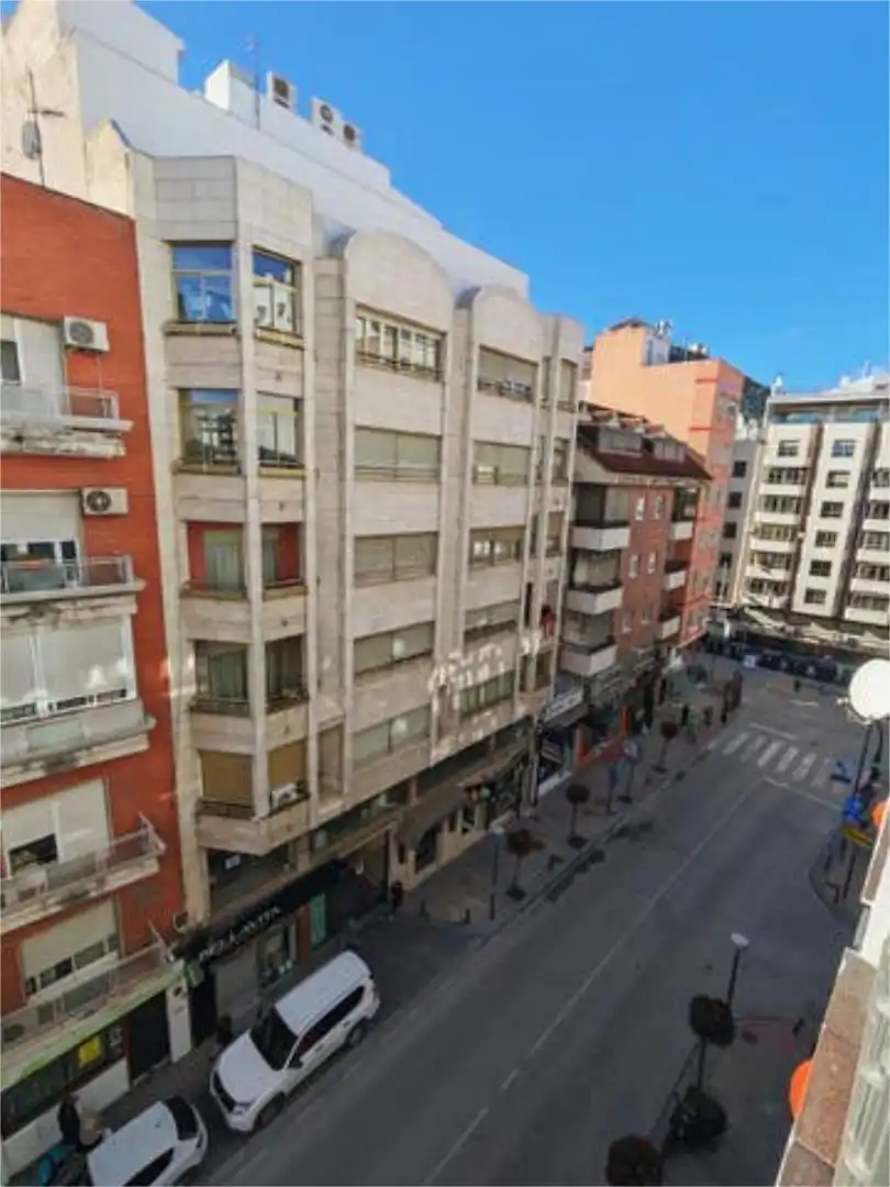 Piso en Belen y San Roque - Foto 9