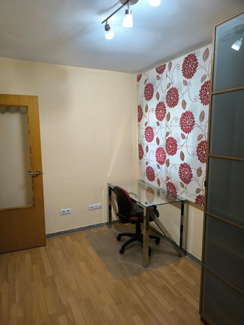 Piso en  Calle Ilusión 6 - Foto 18