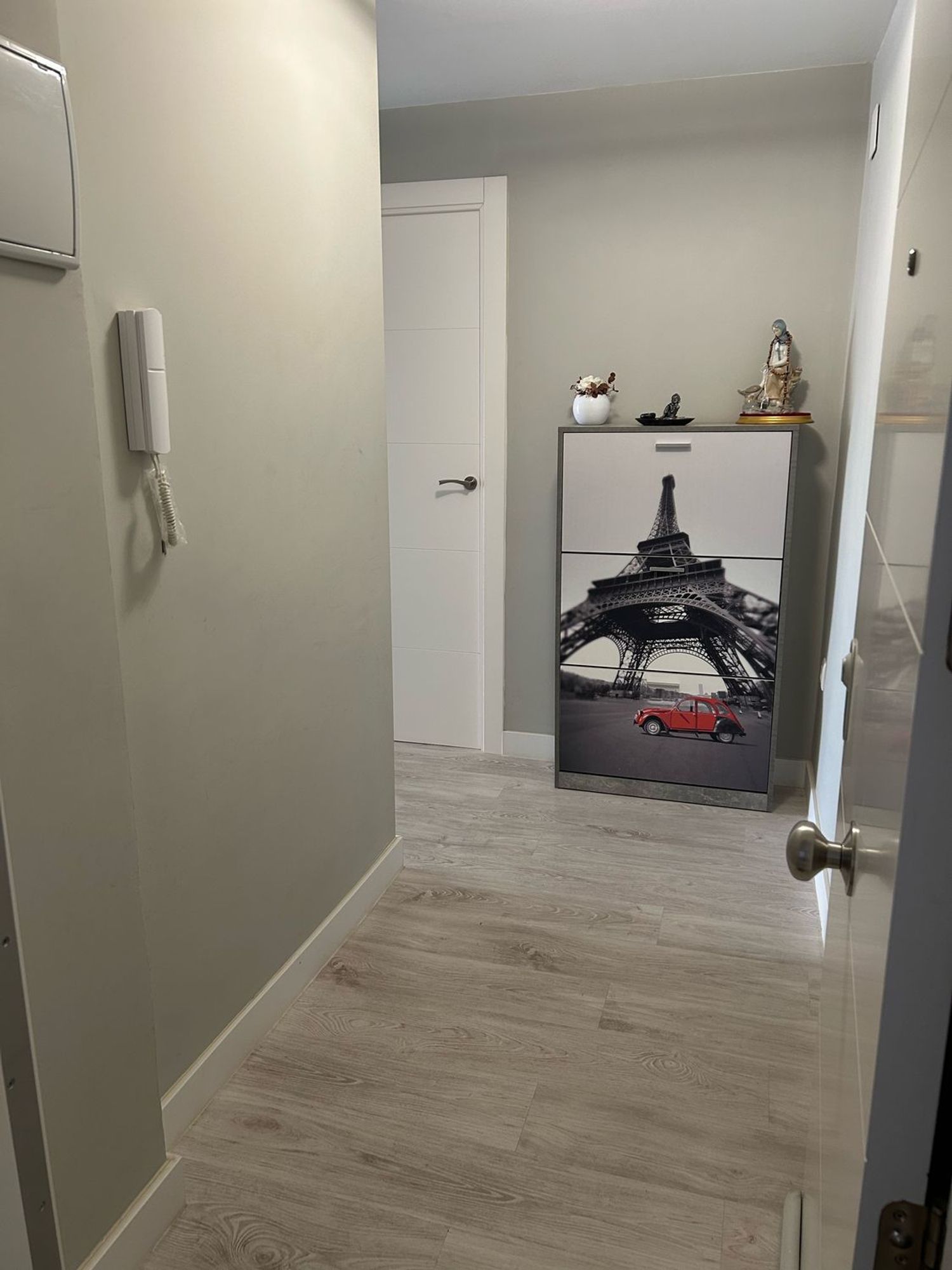 Piso en calle de L'Esglèsia, 7 - Foto 2