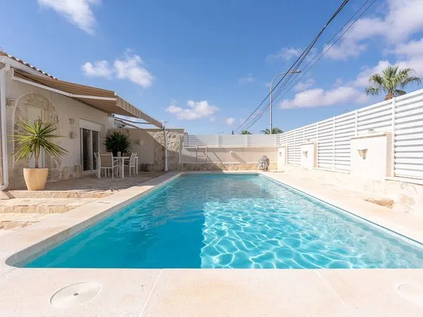 Casa o chalet independiente en Calle Renoir, 6, La Siesta - El Salado - Torreta - Foto 3