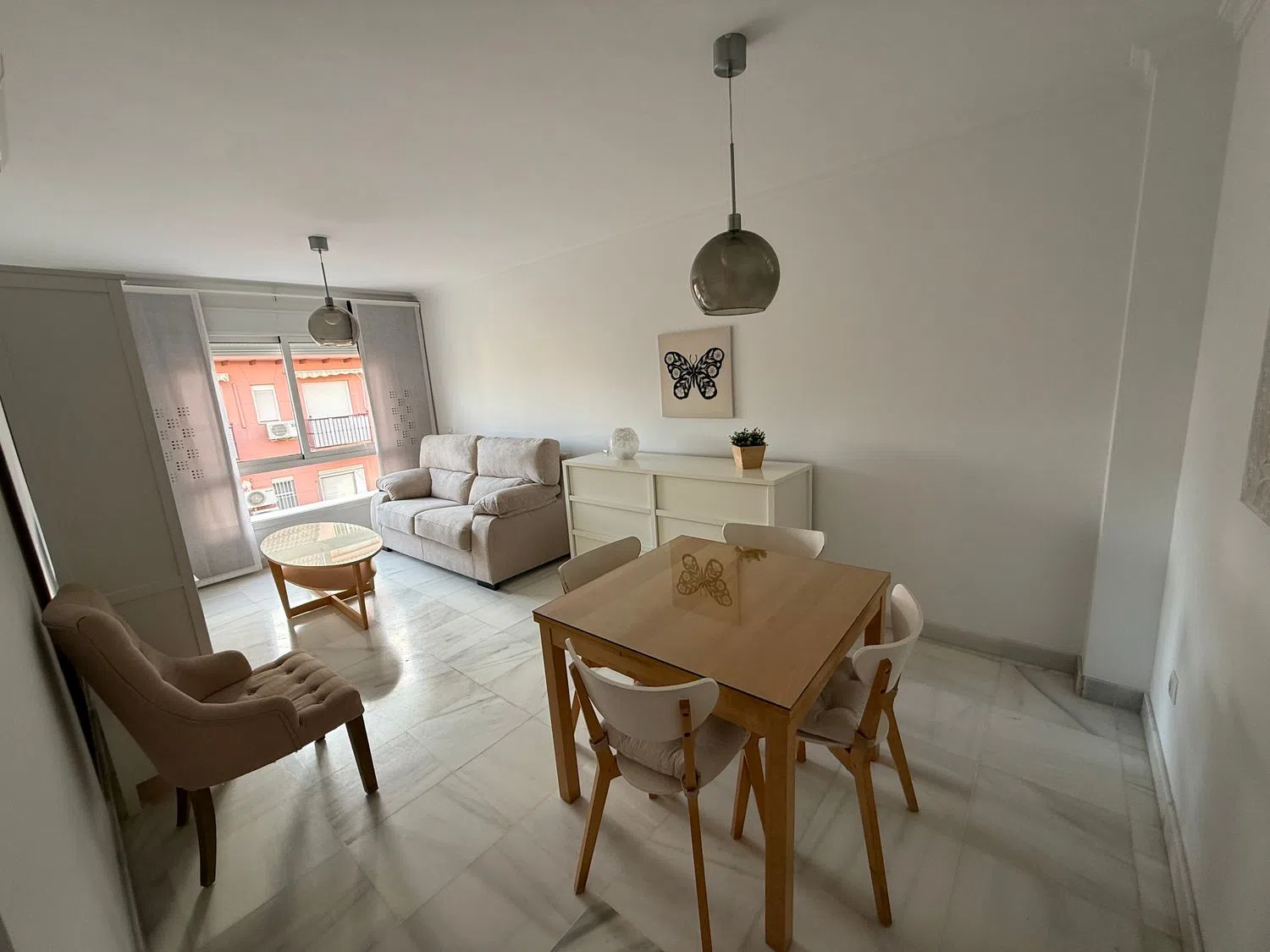 Piso en calle Sevilla, 11