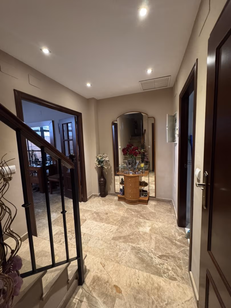 Piso en  Calle Mariano de Cavia 18