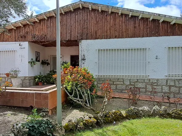 Casa o chalet independiente en Avenida de Avila, 1 - Foto 2