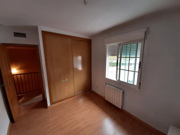 Chalet adosado en avenida Pintor Pérez Gil, 13 - Foto 8