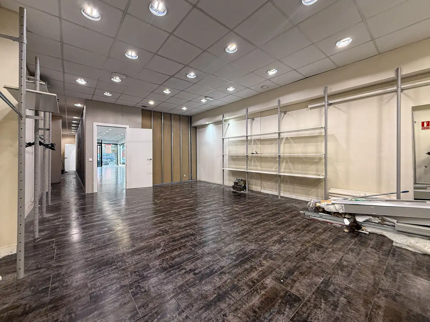 Local comercial en  Passeig dels Almogàvers - Foto 11