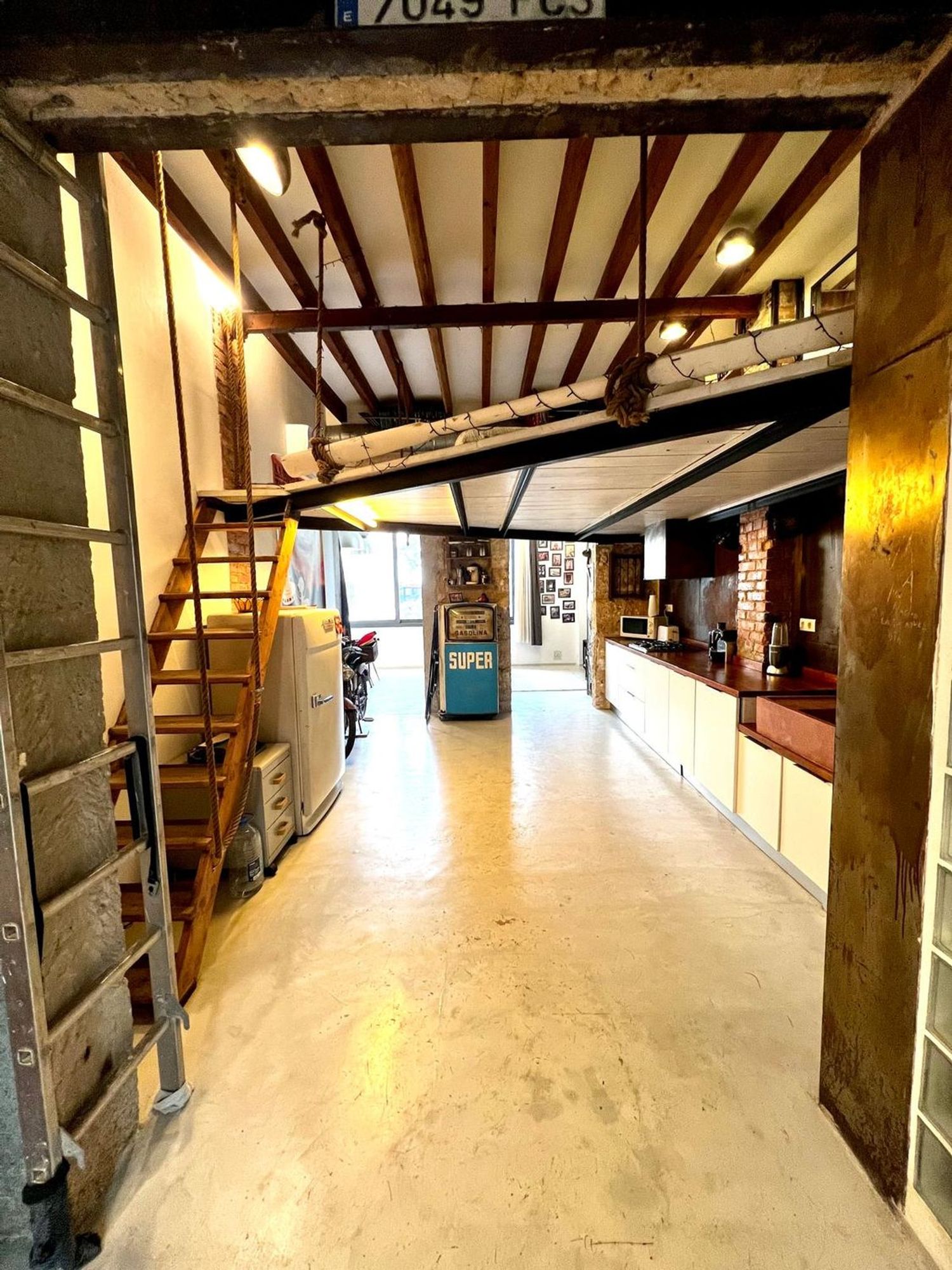 Estudio en calle de Robert Graves, 24 - Foto 4