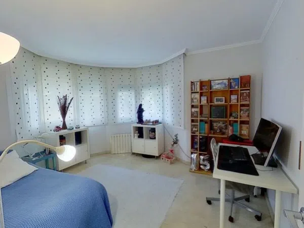 Chalet adosado en calle de Josep Renom, 99 - Foto 6