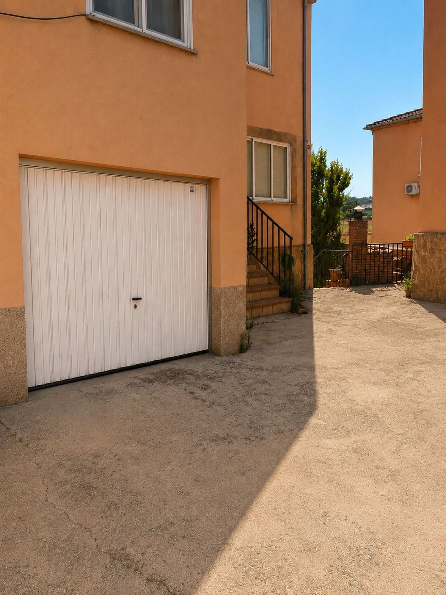 Chalet pareado en Calle Bayona, 1 - Foto 8