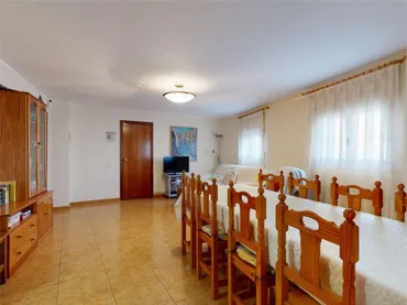 Casa adosada en Cadrete - Foto 1