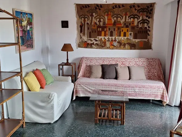 Piso en plaza del Xúquer, 16