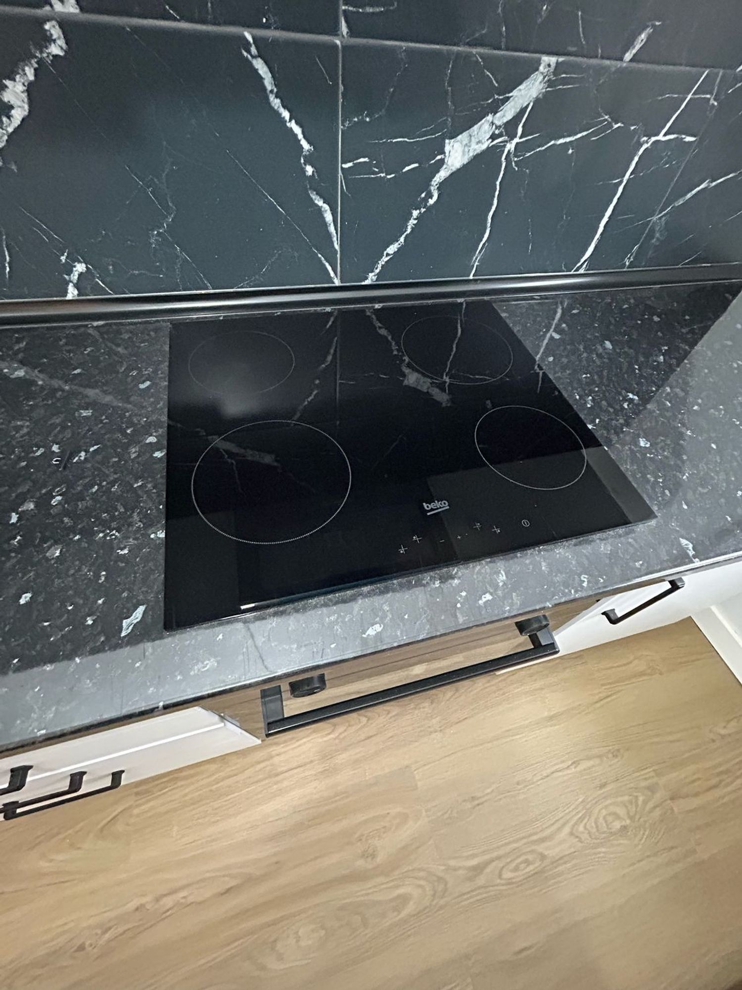 Piso en Reyes Católicos - Foto 16