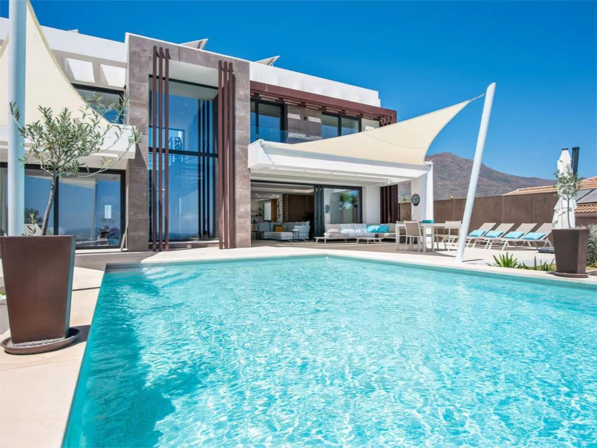 Casa adosada en  Calle el Salvador 299 - Foto 1