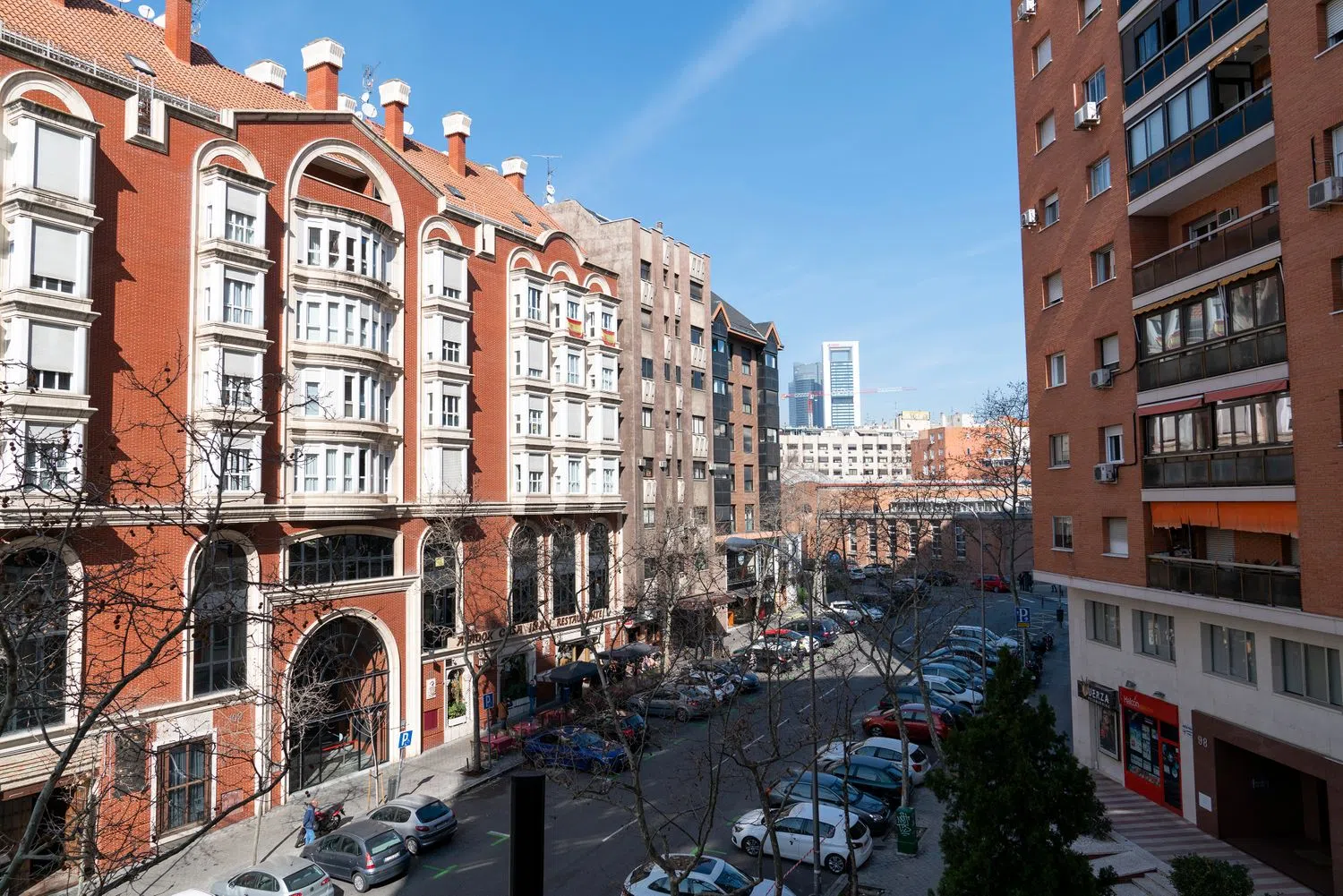 Piso en calle de la Infanta Mercedes, 96 - Foto 12