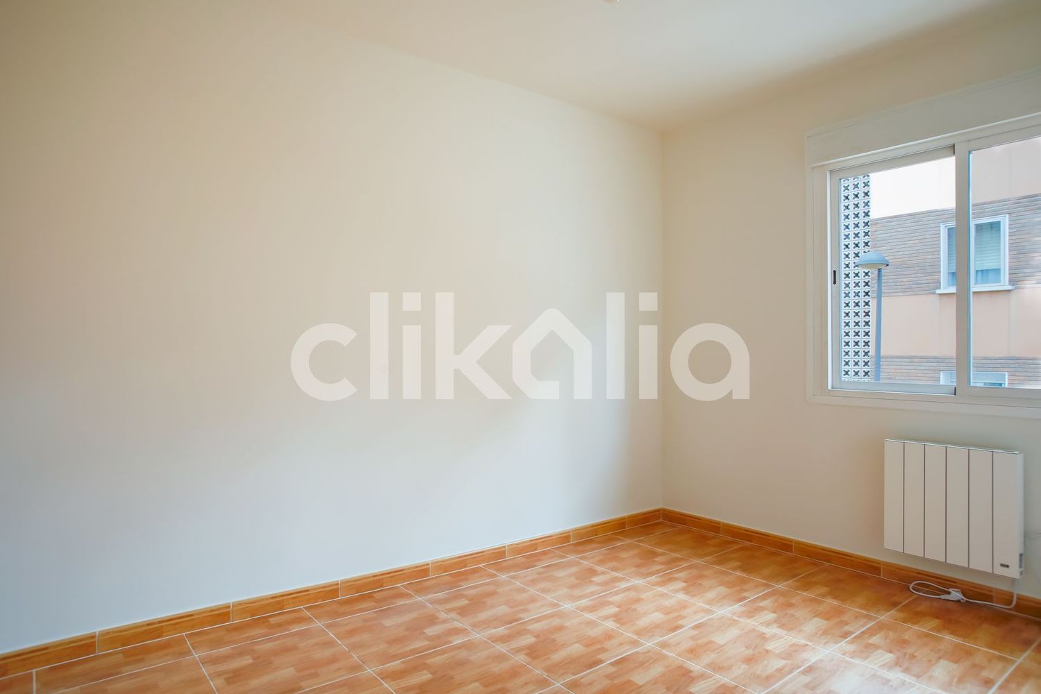 Piso en calle Serranillos - Foto 10