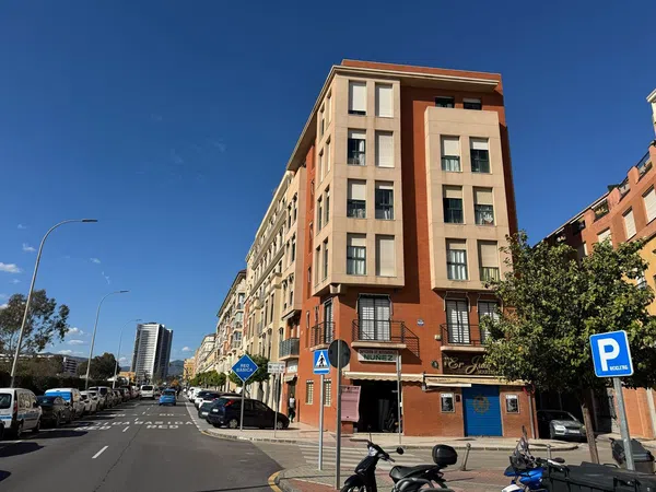 Piso en avenida de la Rosaleda, 1
