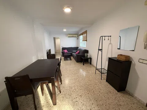 Piso en calle Aragón, 8