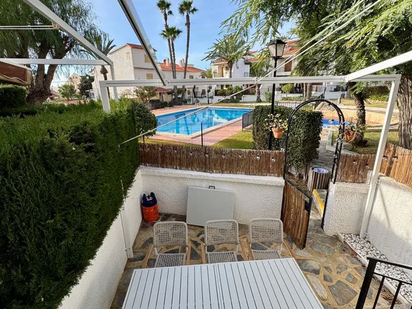 Piso en avenida de la Armada Española, 73 - Foto 4