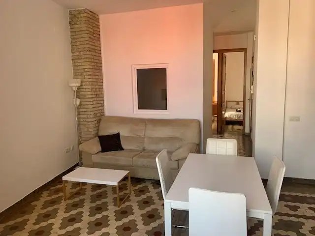 Piso en  Carrer de Sagunt 103 - Foto 9