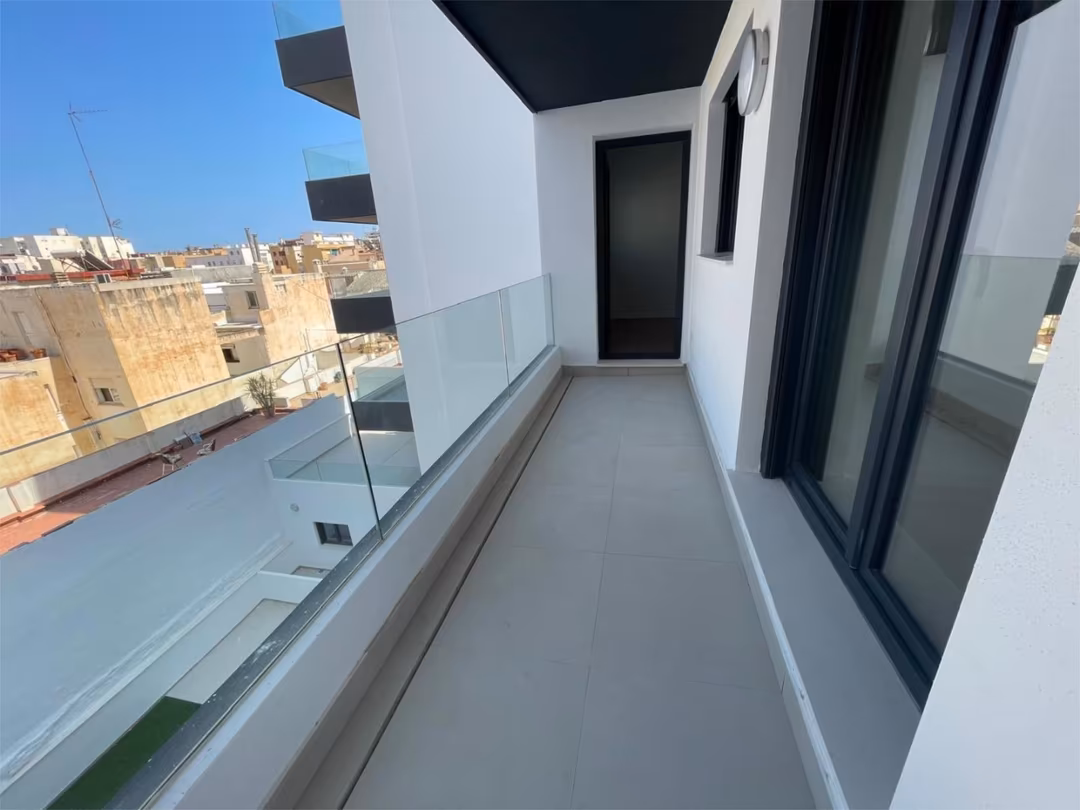 Piso en  Calle Eugenio Gross 18 - Foto 5