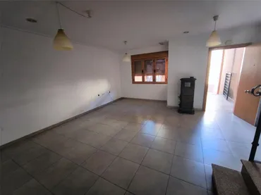 Piso en  Carrer Benjamin Palencia 4 - Foto 4
