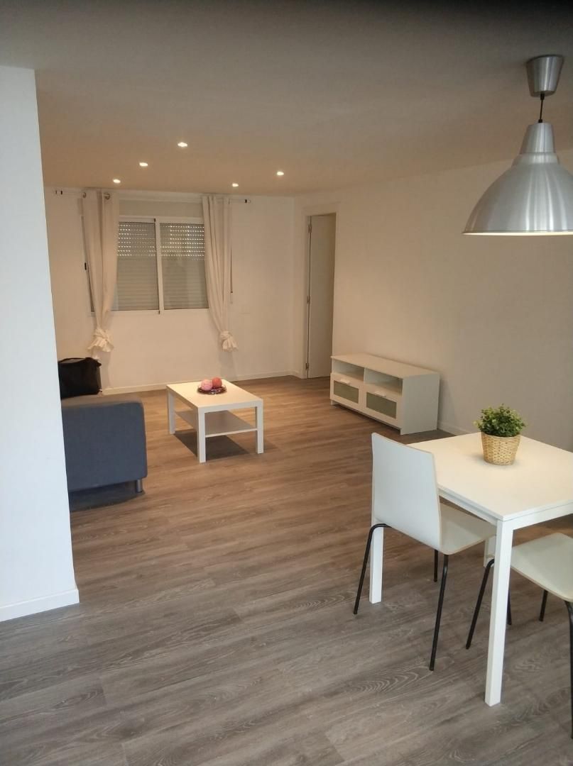 Piso en  Carrer de la Gomera 5 - Foto 1