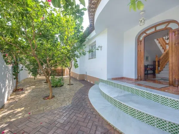 Casa o chalet independiente en Paseo de Haití, 3, Green Hills - Las Cumbres de Elviria - Foto 5