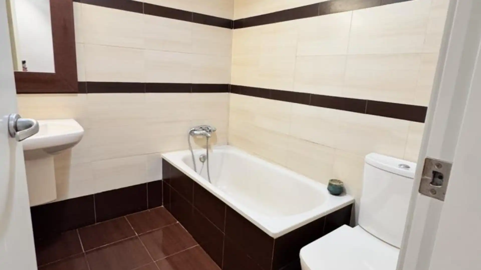 Piso en  Carrer Cayetano Martínez 10 - Foto 9