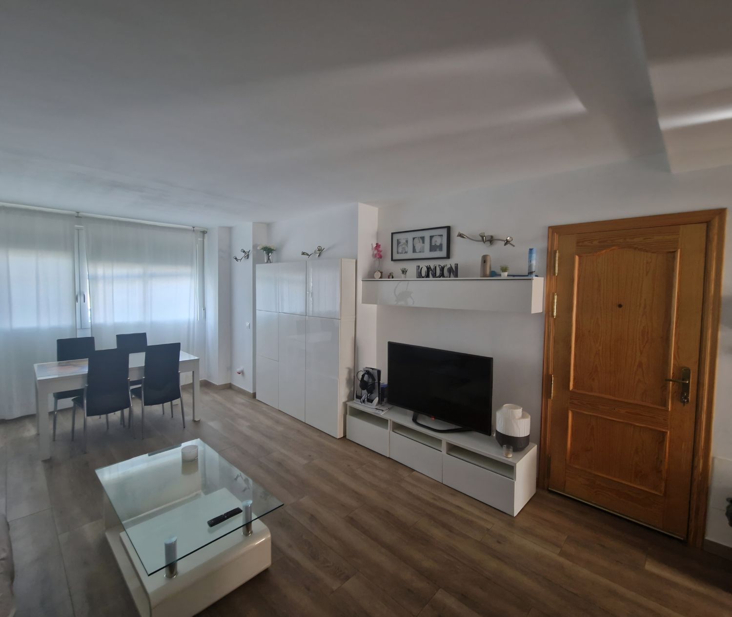 Piso en calle de Víctor Catalá, 21