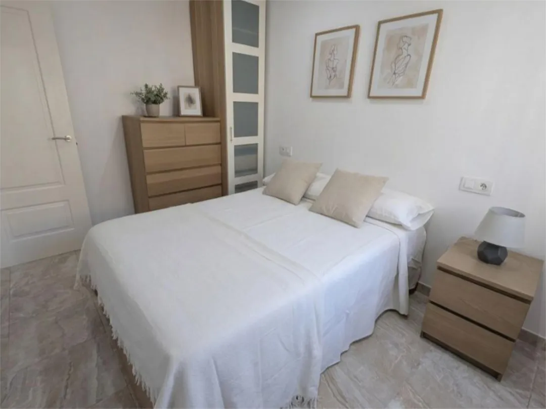 Piso en  Avenida de los Almogávares 28 - Foto 4